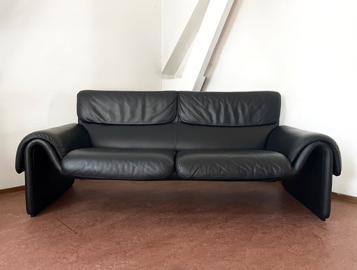 Canapé en cuir noir De Sede DS2011