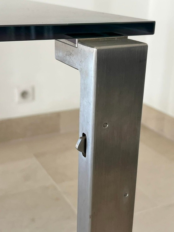 Image 1 of Table design élégante de Jean Nouvel, modèle iconique « 1=2 » édité par Zeritalia.