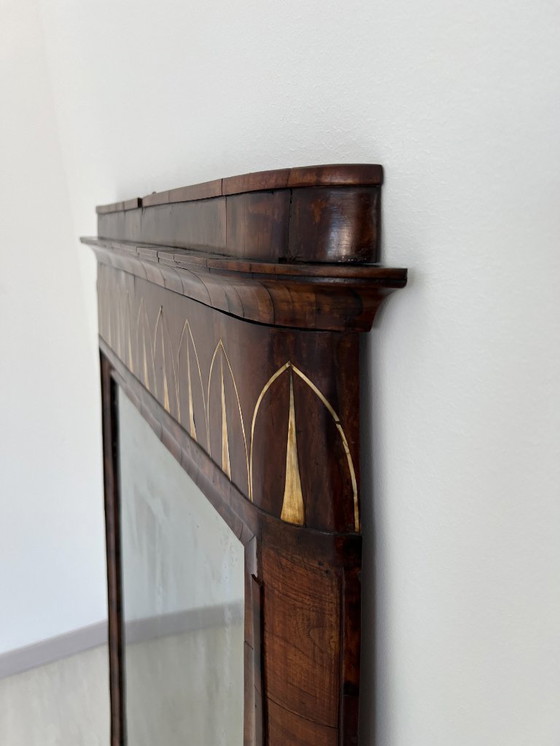 Image 1 of Cassettone - Noce - Comò con specchiera