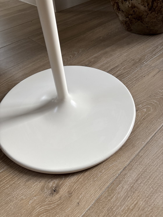 Image 1 of Zanotta Beistelltisch