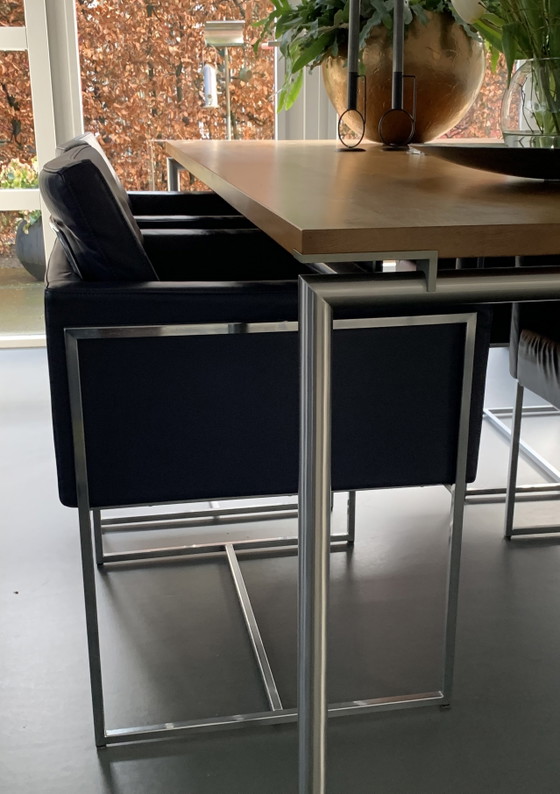 Image 1 of 4 chaises de salle à manger en cuir Harvink.