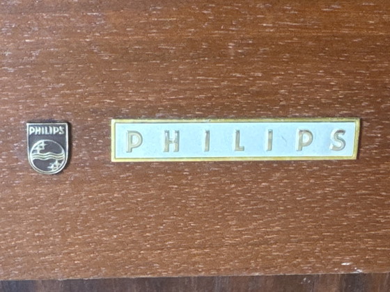 Philips Capella Stereo F8D31A Console + Orig. Satellite Speakers – Decorative Objects, Wood (photo 6 of 8)