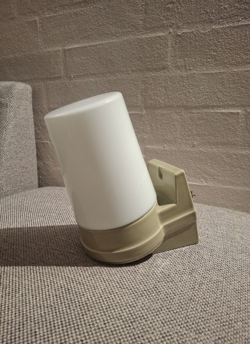 Lámpara de baño Ifö, Sigvard Bernadotte, Suecia