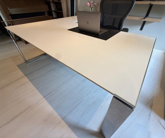 Quadrifoglio X7 Design Executive Eckschreibtisch mit Schubladen | CEO-Schreibtisch – Wood, Chrome (photo 3 of 5)