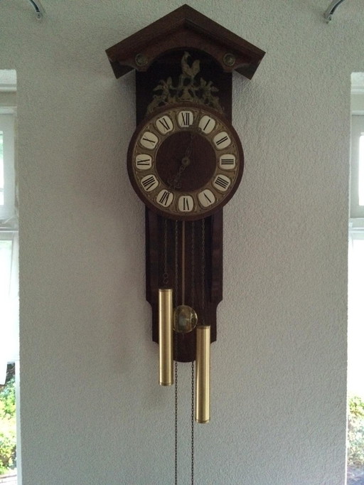 Beautiful old clock!