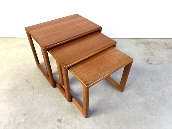 Tables d'appoint scandinaves de Dyrlund, années 1960 – Bois (photo 9 of 12)