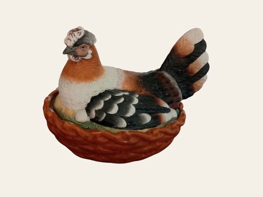 Victorian hen on nest peering antique Staffordshire pottery