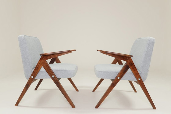 Image 1 of Vintage Set Fauteuils Bouclé Baby Blauw Donker Noten, 1960 Scandinavisch Ontwerp
