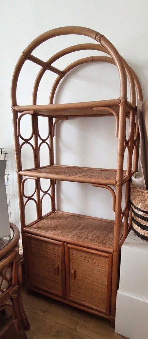 Rattan Bogenschrank
