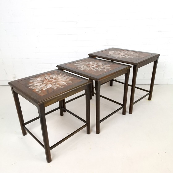 Vintage Danish design wooden nesting tables with sunburst tile – Side tables (photo 2 of 9)