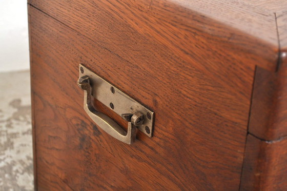 Image 1 of Cómoda antigua de roble con cajones, década de 1900