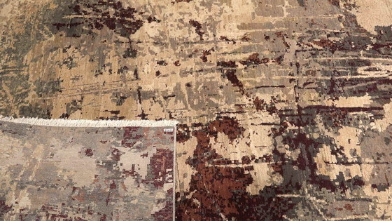 Image 1 of Avant Garde Autumn Design 03330