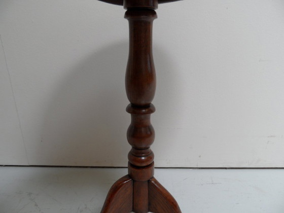 Image 1 of table d'appoint ronde ancienne