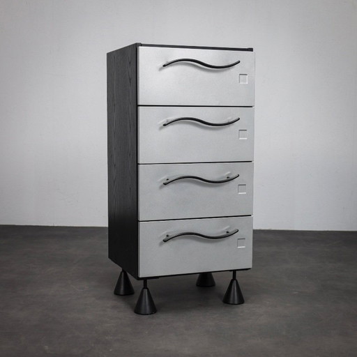 Postmodern Italian Chest of Drawers, 1980s