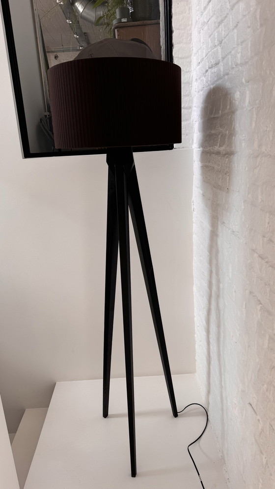 Image 1 of floor lamp