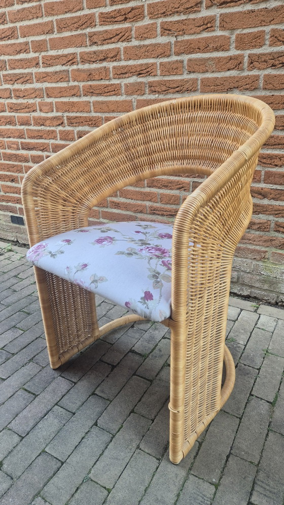 Luit Van Der Helm Rattan Design Chair – Dining chairs (photo 9 of 9)