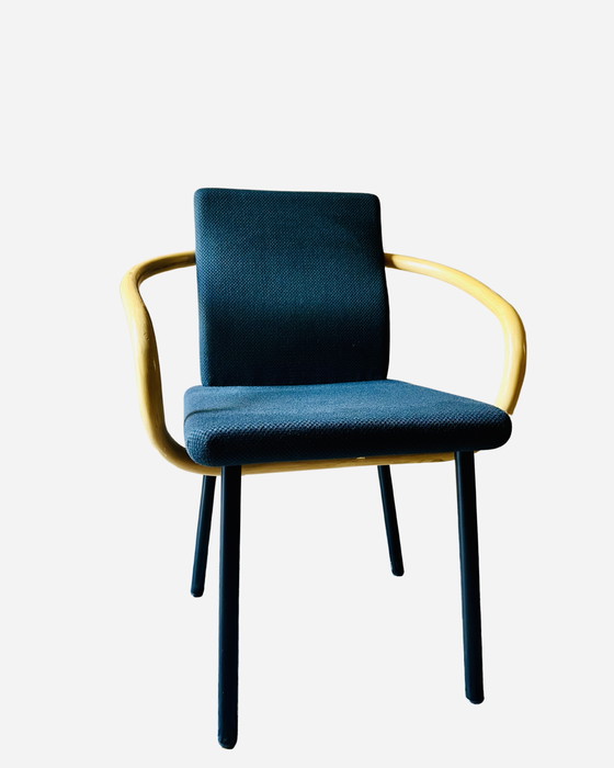 Image 1 of 4x Mandarin stoel van Ettore Sottsass voor Knoll, 1986 - Blauwe stof, armleuningen in bamboelook