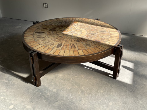 Tabla baja de Roger Capron " aux herbiers "