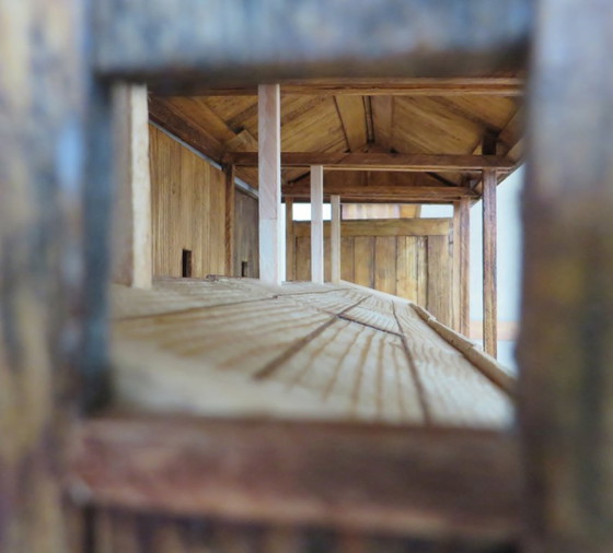 Eric van Solm - 'Erinnerungsstelle' – Sculptures, Wood, Hedendaags (photo 7 of 7)