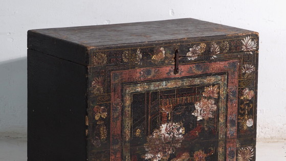 Baúl antiguo pintado en madera de pino – China, circa 1900 – Armarios de almacenamiento, Iron (photo 3 of 40)