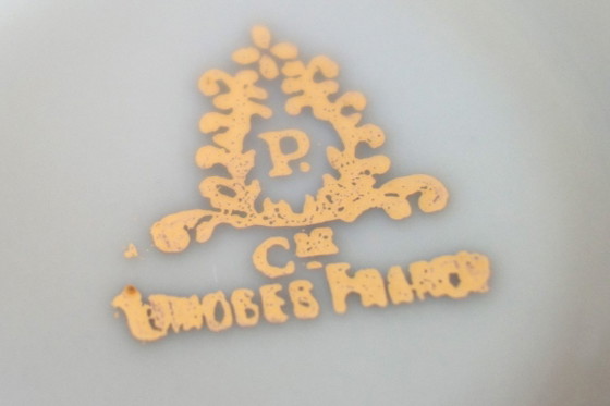 Image 1 of 6 vintage Limoges kopjes en schotels met bloem- en gouddecoratie.