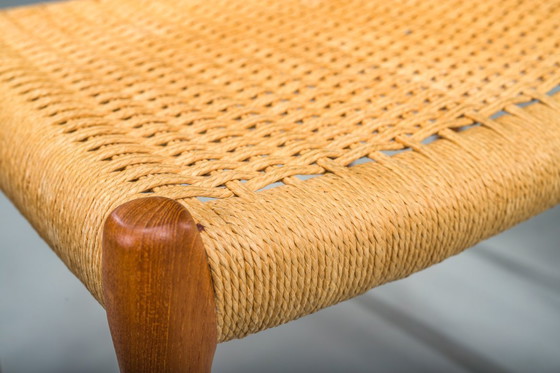 Image 1 of  Model 83 Esszimmerstühle aus Teakholz von Niels Otto Møller für J.L. Møllers, 1960er Jahre, 6-teilig