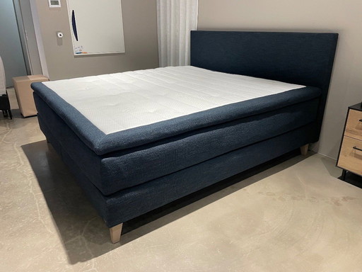 Equilli Royal Boxspringbett 200x210 flach