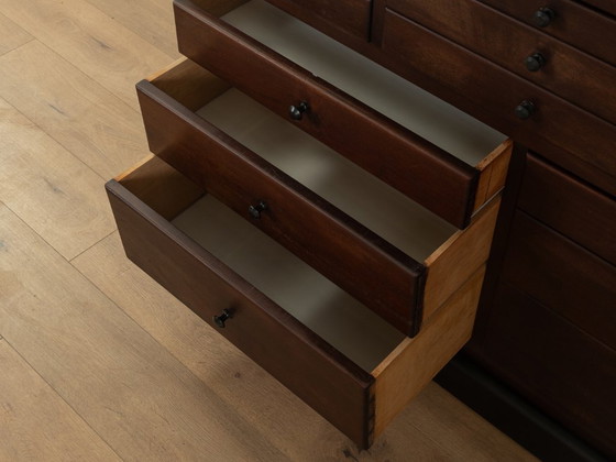 Image 1 of Cabinet dentaire ancien, classeur, années 1920