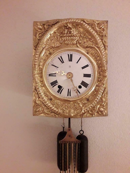 Beautiful original antique comtoise clock.🕰️