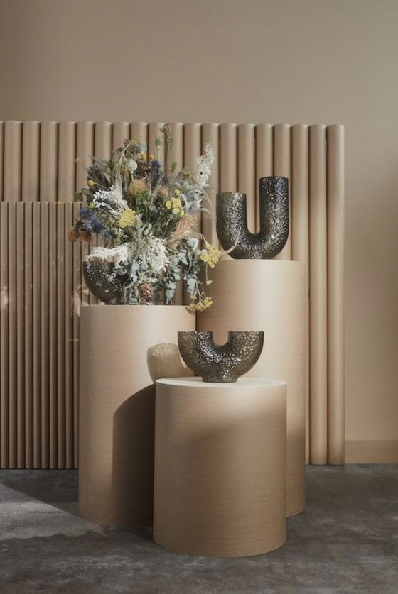 AYTM Arura Vase with original packaging €299.00 – Glass (photo 4 of 5)