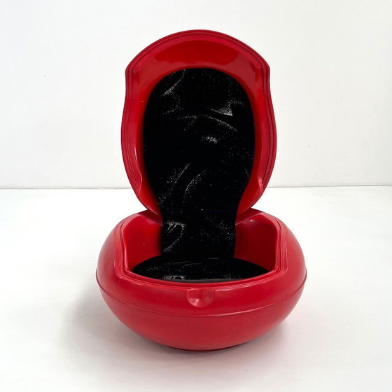 Image 1 of Huevo de jardín GN1 negro y rojo de Peter Ghyczy para VEB Synthese, década de 1970.