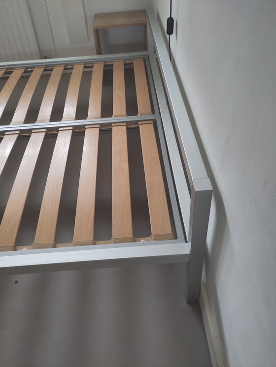 Image 1 of Cama de aluminio MDF ITALIA, Bruno Fattorini