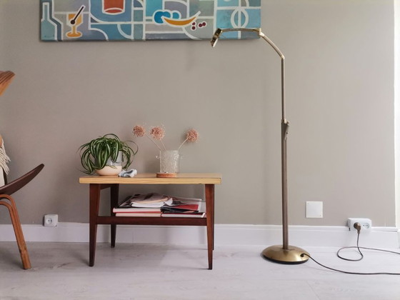 Minimalistische, höhen- und breitenverstellbare Schwenkarm-Stehlampe im modernen Stil der 1970er Jahre (photo 3 of 16)
