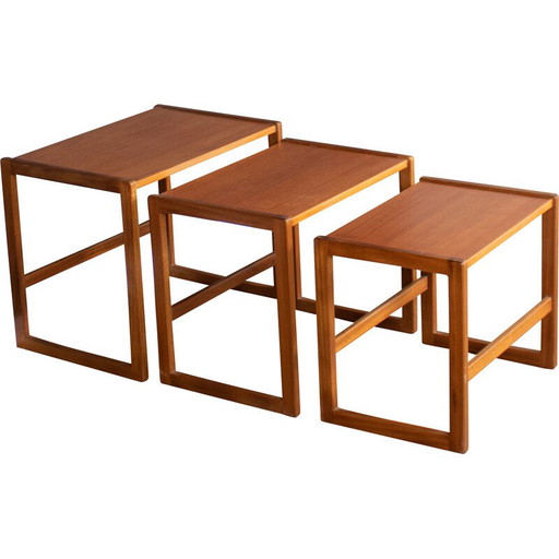 Vintage Deense teakhouten nesttafels, 1960