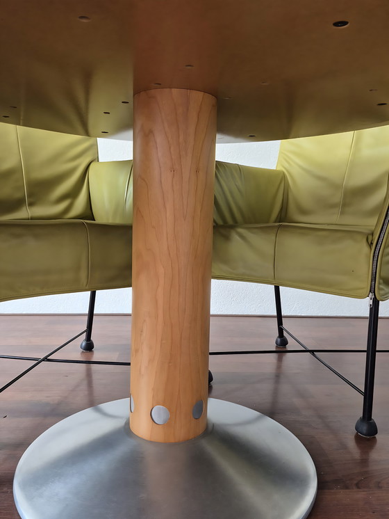 Image 1 of Arco Diabolo dining table.