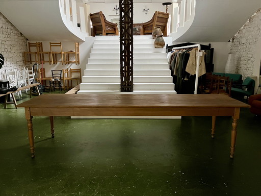 Table à manger en pin de 3 mètres