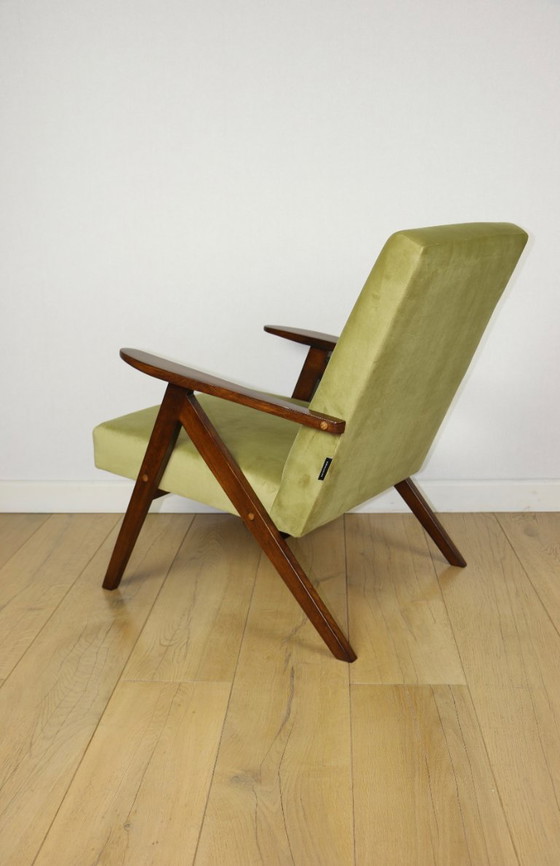 Image 1 of B-310 VAR armchair green olive velvet - light