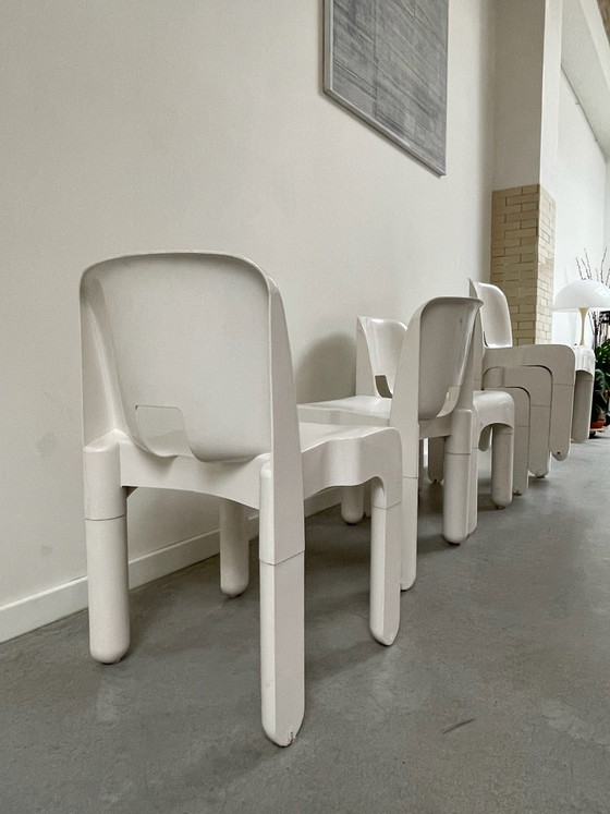 6x Joe Colombo Universale sillas, Kartell, Sillas de comedor, Plástico, Blanco (foto 7 de 8)
