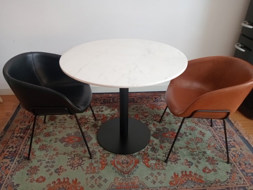 Chaises et table Zuiver