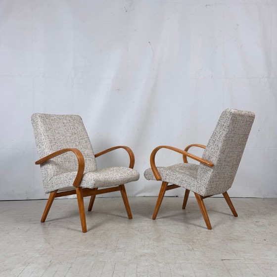 Image 1 of Zwei Retro-Sessel von Jaroslav Smidek, 1960er Jahre – tschechoslowakisches Design