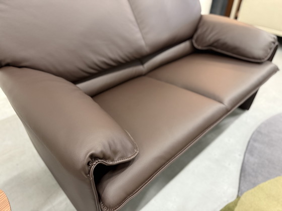 Image 1 of Leolux Bora Beta Sofa 2 Seater Brown Leather 147