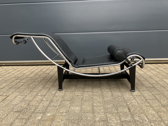 Image 1 of Cassina originale Le Corbusier Lc4 nero/cromo, come nuovo