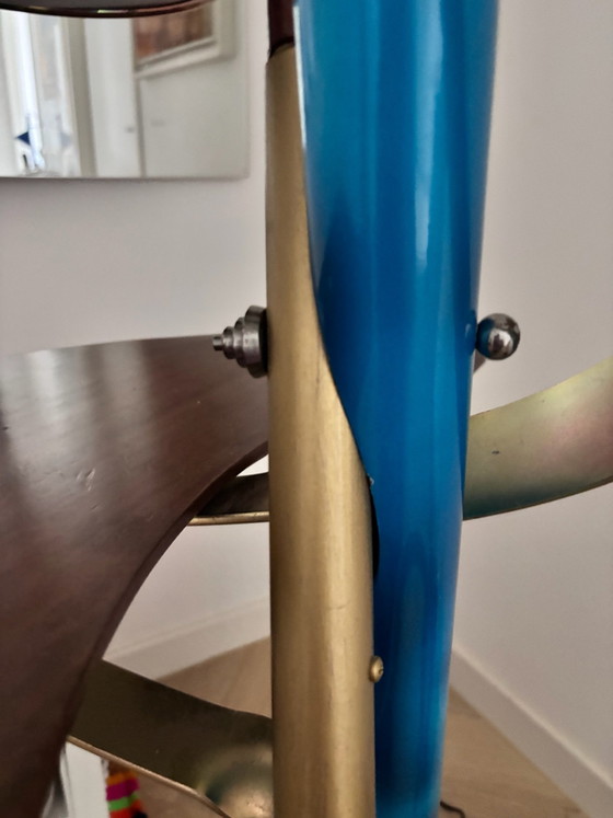 Skulpturaler Design-Kleiderständer zu verkaufen, Acerbis, Andere, Blau (Foto 5 von 5)