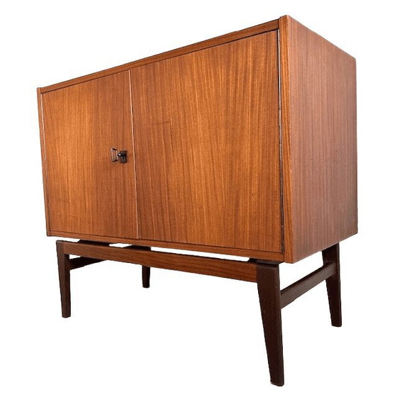 Image 1 of Vintage mid-century deens design kastje teak zwevend onderstel 1960's