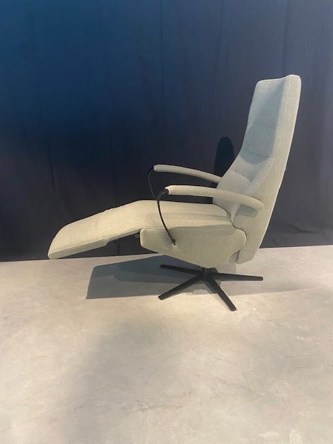 Image 1 of Sillón reclinable Future TW 143 con función de ponerse de pie