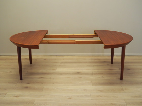 Image 1 of Table ronde en teck, Design danois, années 1960, Fabricant : Gudme Møbelfabrik, Designer : Ole Hald