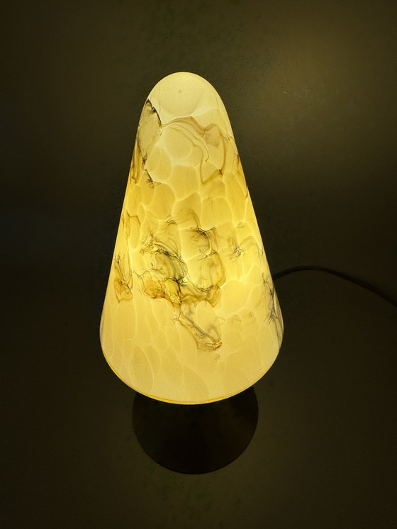 Image 1 of Vintage tafellamp met marmeren glazen kap – AGI Almelo (ca. 1970s)