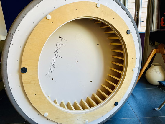 Image 1 of Pouf ottoman de table basse en cuir taupe