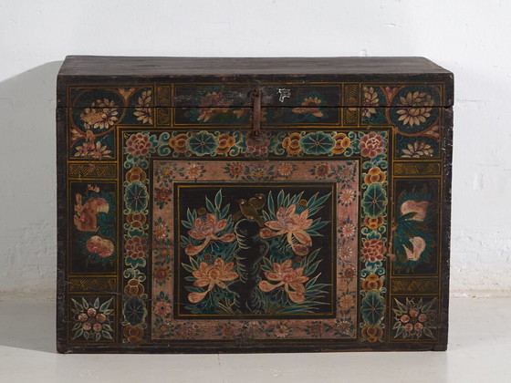 Antieke Chinese beschilderde kist van grenenhout – China, circa 1900 – Opbergkast, Iron (photo 26 of 40)