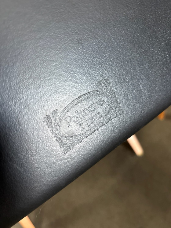 Poltrona Frau Vittoria set of 4, Dining chairs, Leather, Metal, Black (photo 2 of 6)